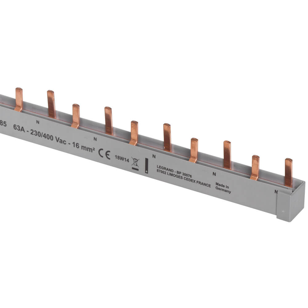 Phasenschiene fr Brandschutzschalter AFDD, 16 mm, 2-polig, Stift-Ausfhrung, fr 1 FI 2-polig und 5 AFDD mit LS