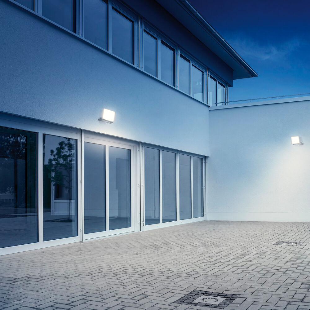 Auenstrahler, XLED PRO ONE MAX S, LED/50W, 6.100 lm, 3000K Bild 3