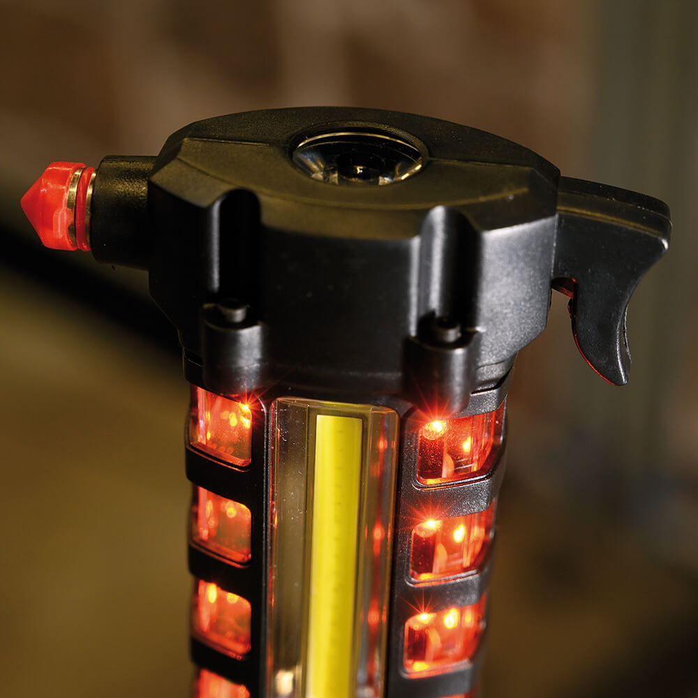 LED-Taschenlampe, mit Nothammer und Gurtmesser, 180 lm & 30 lm Bild 5