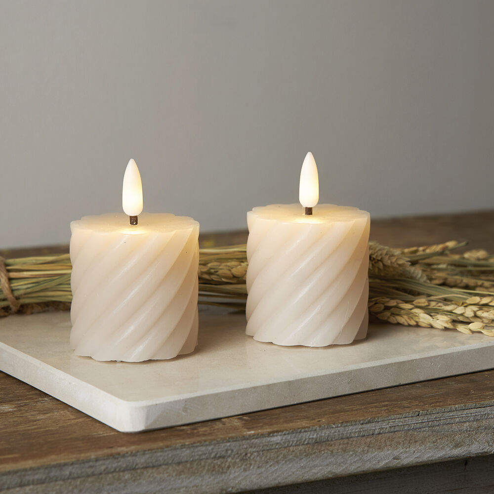 Echtwachskerze, FLAMME SWIRL VOTIVE, 1 warmweie flackernde LED, 2er-Set, H 70,  50 Bild 2