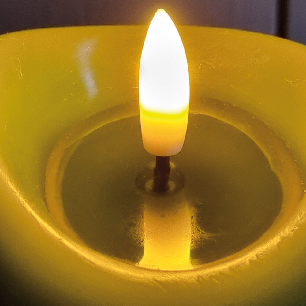 Echtwachskerze, 1 warmweie LED, mit Flssigwachsspiegel Bild 2