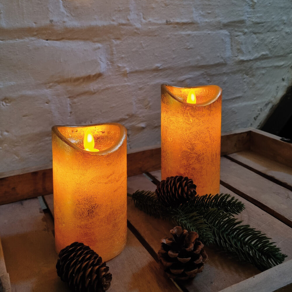 Echtwachskerze, 1 warmweie LED Bild 2
