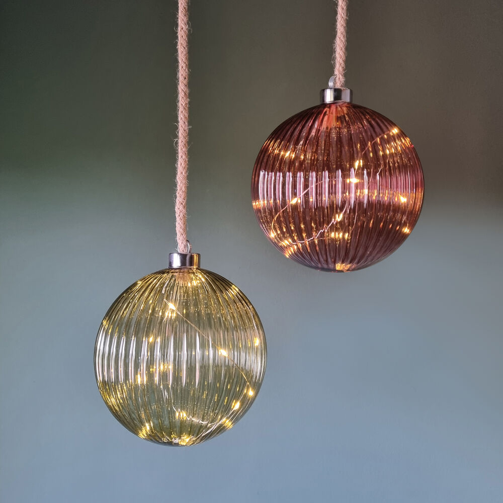 Glaskugel, warmweie LEDs Bild 2