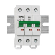 <P>Leitungsschutzschalter, <BR>3-polig,<BR>10A,<BR>C-Charakteristik </P>