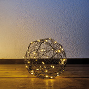 Auenkugel,<BR>warmweie LEDs,<BR> 150