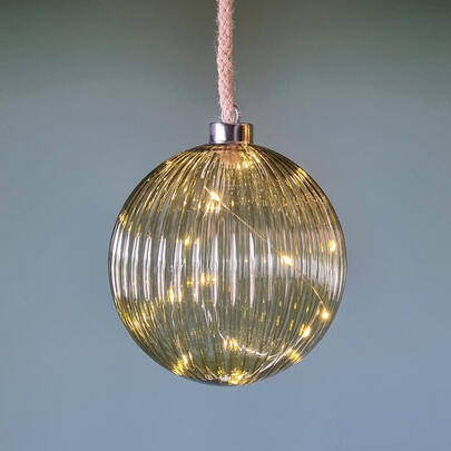Glaskugel, warmweie LEDs